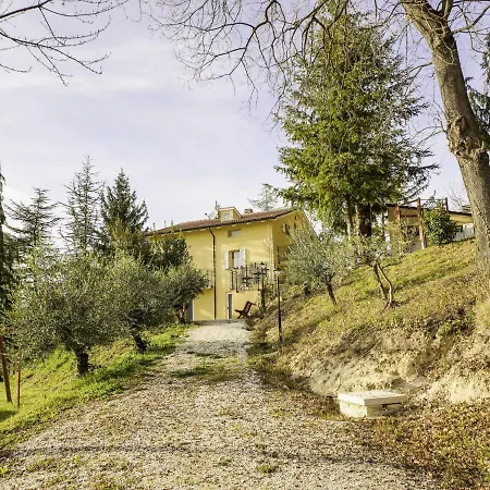 Dom wakacyjny Alluring Holiday In With Private Swimming Pool *