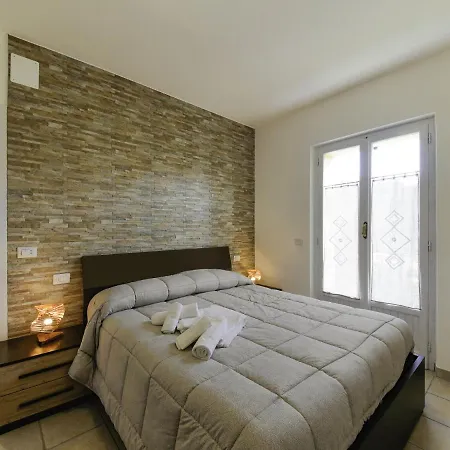 Holiday home Alluring Holiday In With Private Swimming Pool